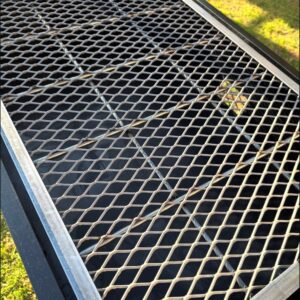 Charcoal BBQ Grill With Wooden Sides 30x20